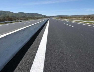 Αντίστροφη μέτρηση για τη νέα σήραγγα που θα αλλάξει τα δεδομένα: Αθήνα - Θεσσαλονίκη μέσα 4 ώρες και 15 λεπτά (βίντεο)